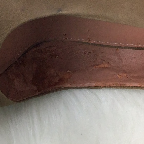 Vince Camino Studded Heels 🛍 - Picture 4 of 8